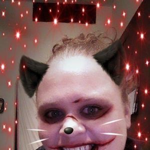 Meet your Posher, Toni